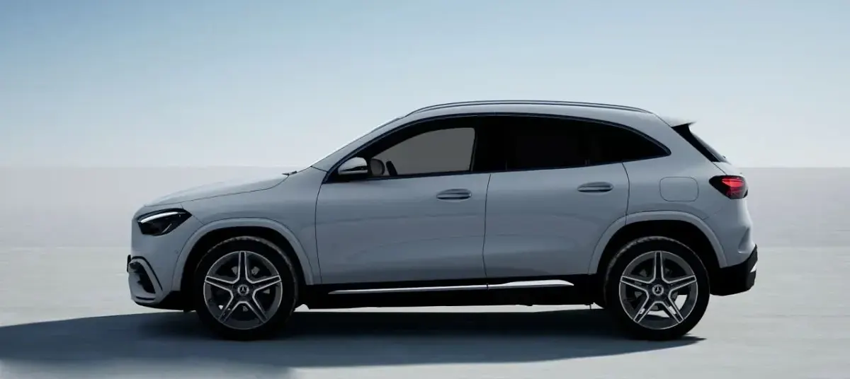 Usata Mercedes GLA180 116 CV (85 kW) 2024 Nero SUV