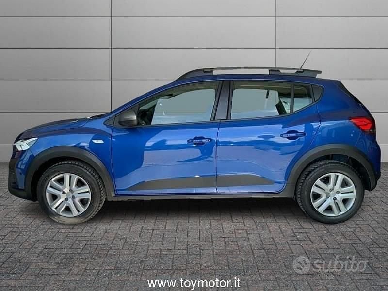 Usata Dacia Sandero Expression 101 CV (74 kW) 2023 Blu Utilitaria