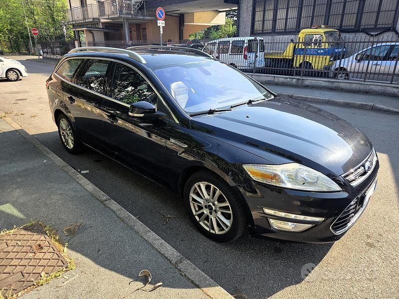 Usata Ford Mondeo Titanium 163 CV (119 kW) 2011 Nero Station wagon