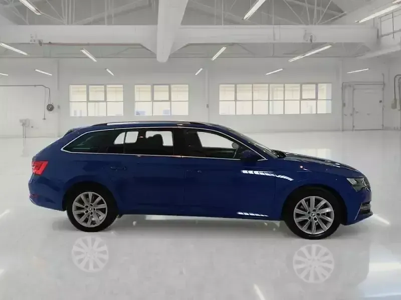 Usata Skoda Superb Executive 156 CV (114 kW) 2021 Station wagon