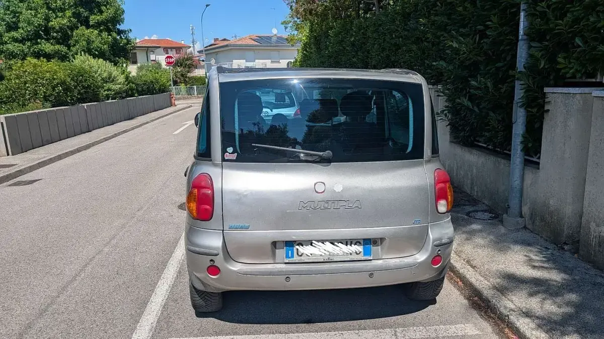 Usata Fiat Multipla 116 CV (85 kW) 2003 Monovolume