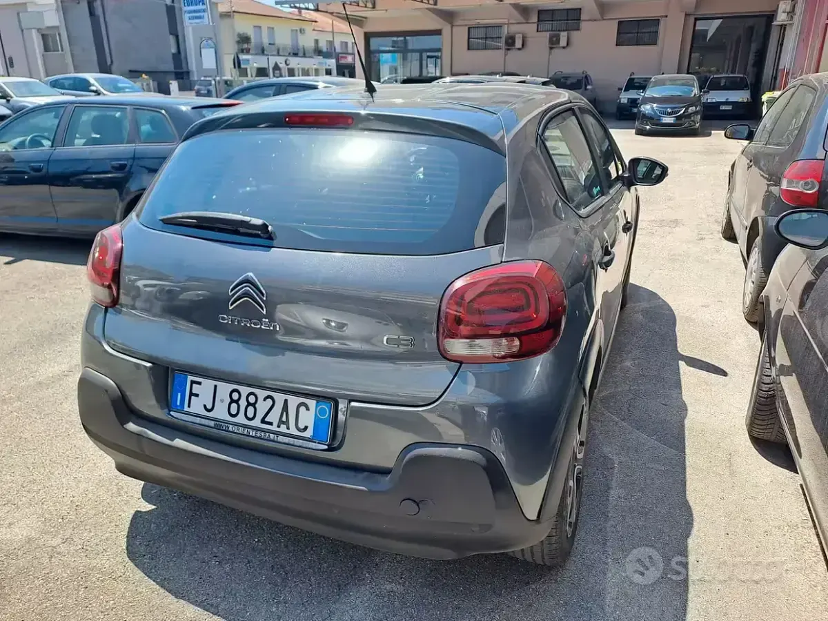 Usata Citroën C3 PureTech 82 CV (60 kW) 2017 Grigio Berlina