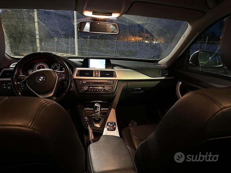 Usata BMW 320 Gran Turismo 184 CV (135 kW) 2013 Bianco Berlina