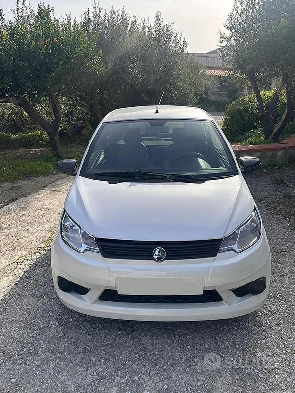 Bianco Usata 2020 Aixam City Pack Due volumi | 8500 € - Immagine 1/4