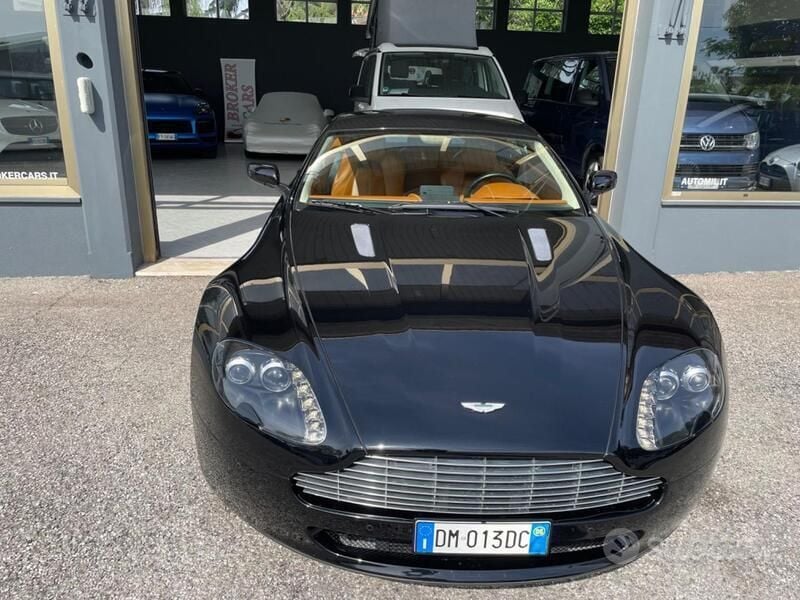 Usata Aston Martin V8 Vantage 385 CV (283 kW) 2008 Nero Coupé