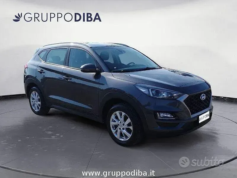 Usata Hyundai Tucson 132 CV (97 kW) 2019 Grigio SUV