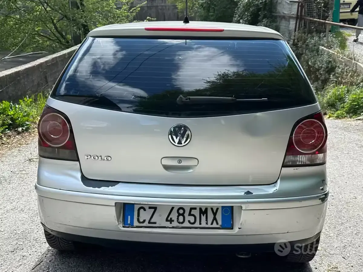 Usata VW Polo Comfortline 69 CV (50 kW) 2007 Grigio Utilitaria