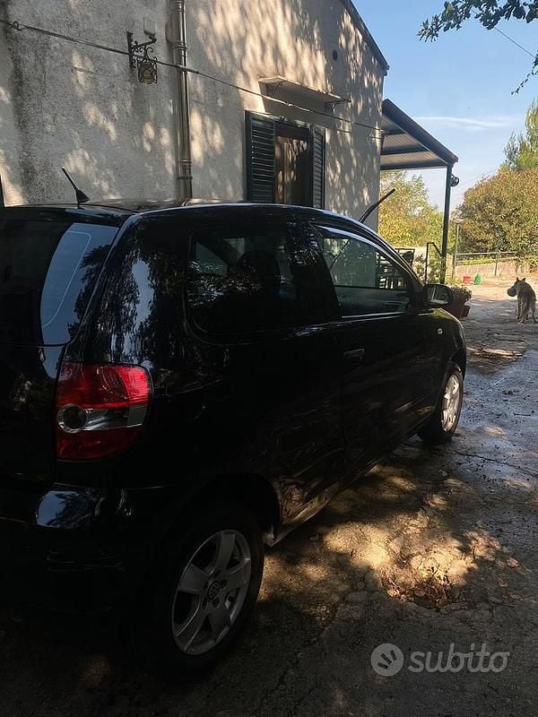 Usata VW Fox 54 CV (39 kW) 2008 Nero Utilitaria