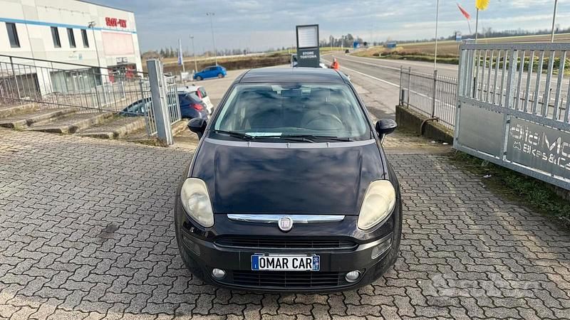 Usata Fiat Punto Evo 77 CV (56 kW) 2010 Nero Utilitaria