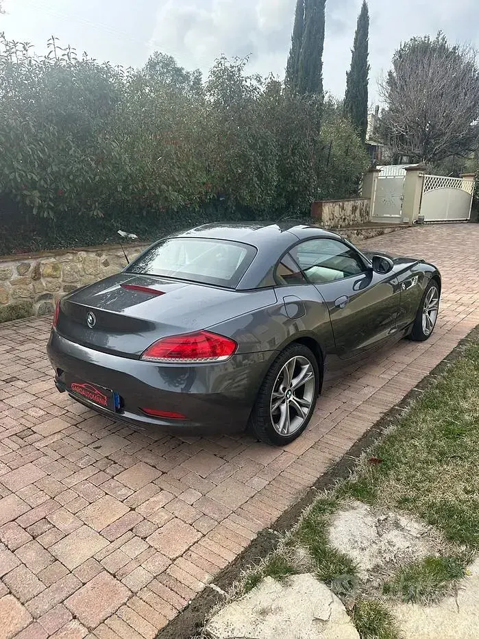 Usata BMW Z4 Sport Line 156 CV (114 kW) 2015 Grigio Cabrio
