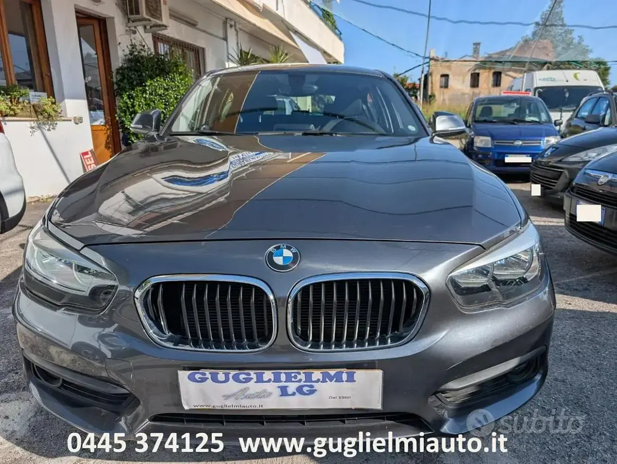 Usata BMW 118 Efficient Dynamics 150 CV (110 kW) 2015 Grigio Utilitaria