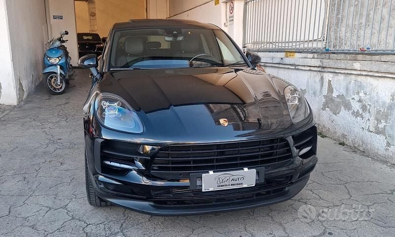 Usata Porsche Macan 245 CV (180 kW) 2021 Nero SUV