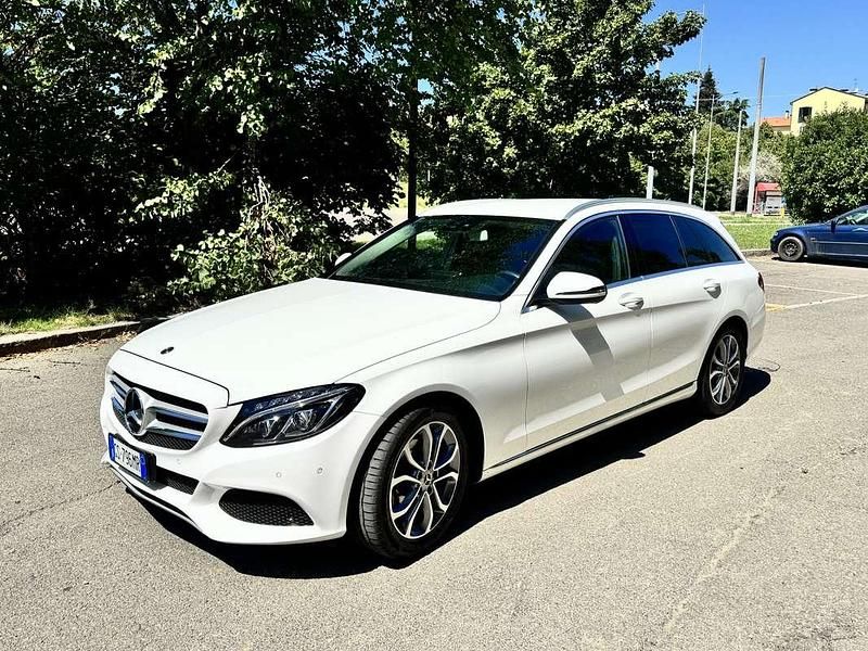 Usata 2017 Mercedes C200 Executive Station wagon | 19.500 € (Molto cara) - Immagine 1/4