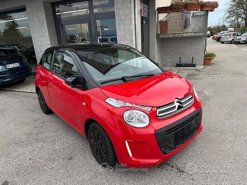 Usata Citroën C1 Shine 69 CV (50 kW) 2015 Rosso Utilitaria