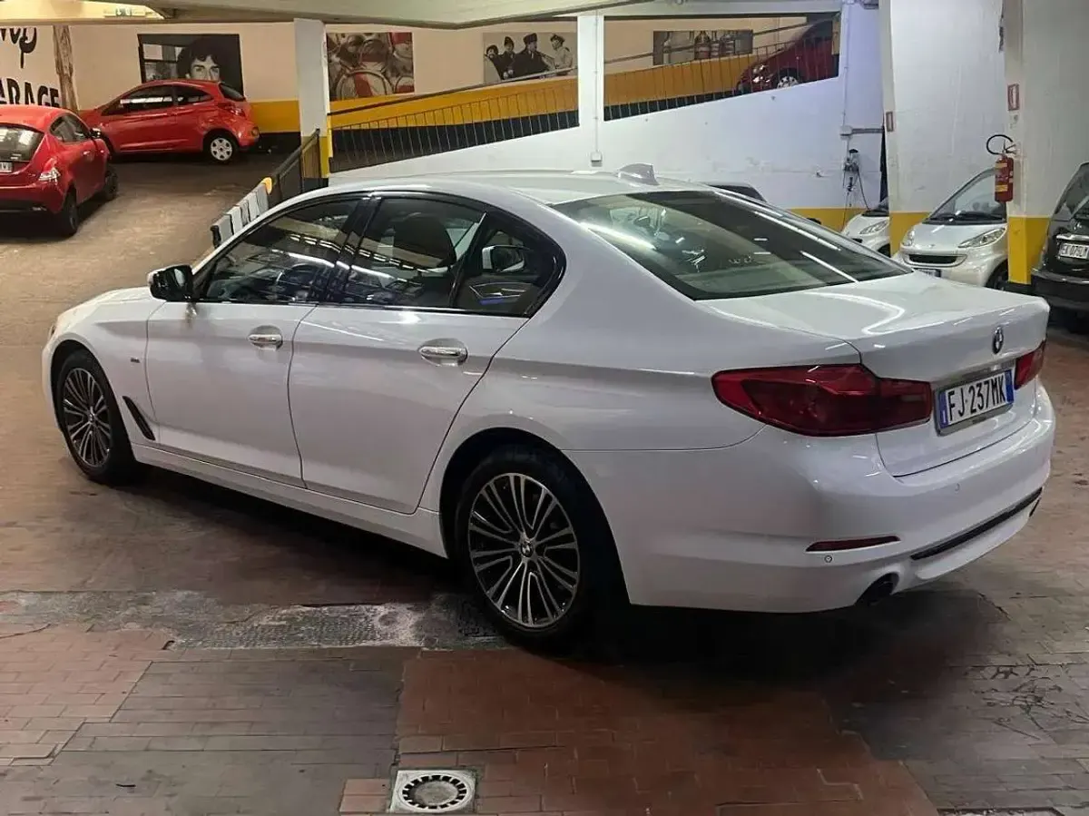 Usata BMW 520 M Sport 190 CV (139 kW) 2017 Bianco Berlina
