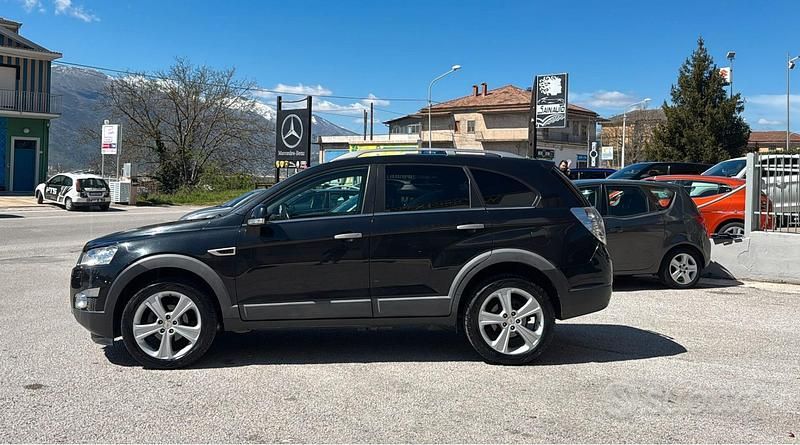 Usata Chevrolet Captiva 184 CV (135 kW) 2011 Nero SUV