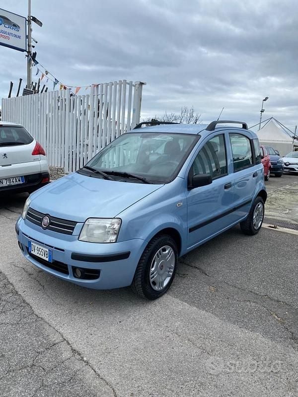 Usata Fiat Panda Dynamic 59 CV (43 kW) 2009 Blu Utilitaria