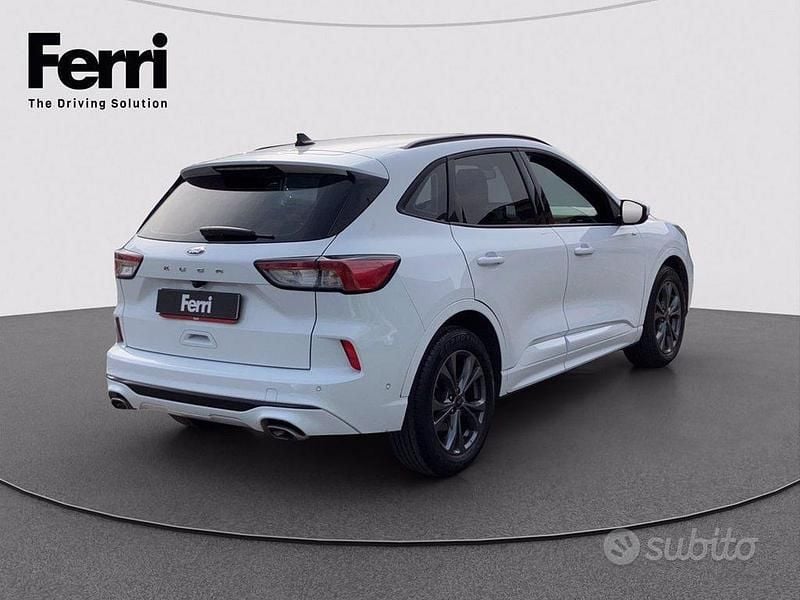 Usata Ford Kuga ST-Line 120 CV (88 kW) 2023 Bianco SUV