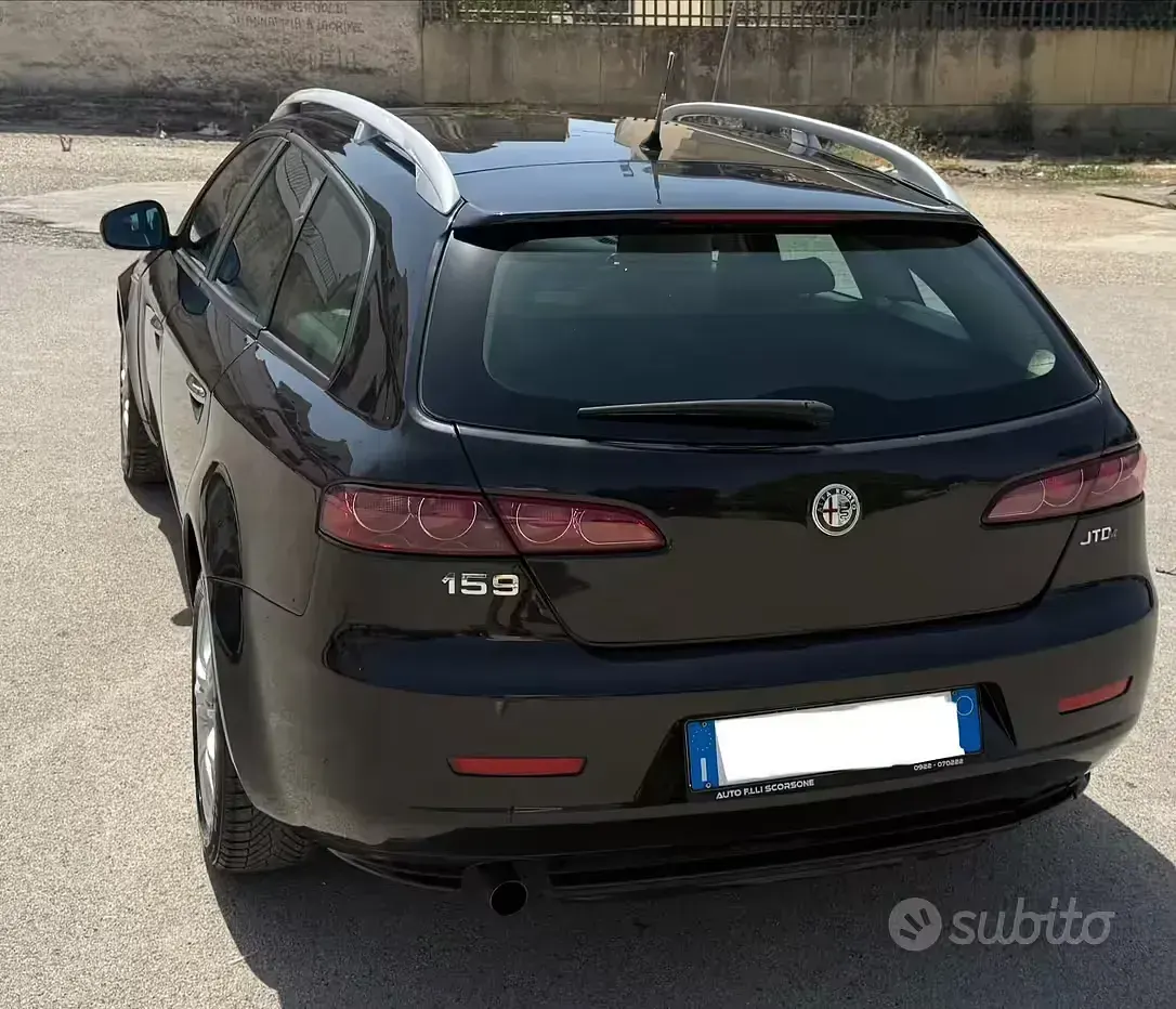 Usata Alfa Romeo 159 170 CV (125 kW) 2010 Nero Station wagon