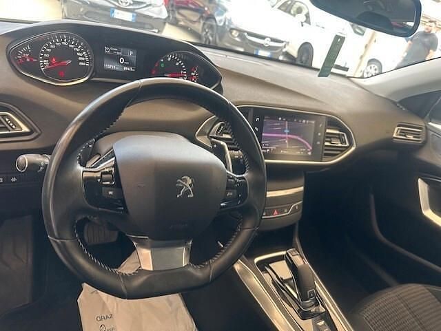 Usata Peugeot 308 130 CV (95 kW) 2020 Grigio Station wagon