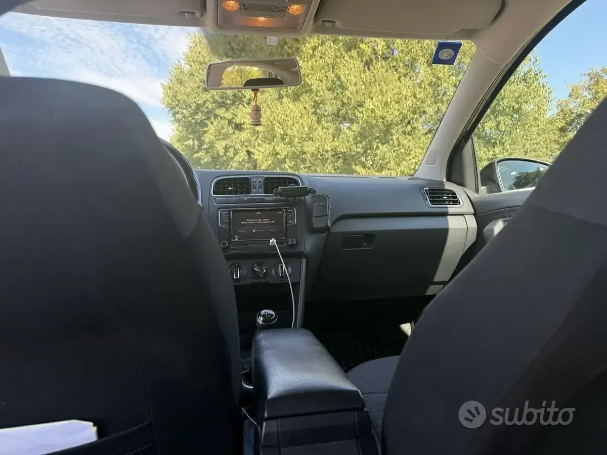 Usata VW Polo Comfortline 75 CV (55 kW) 2012 Nero Utilitaria