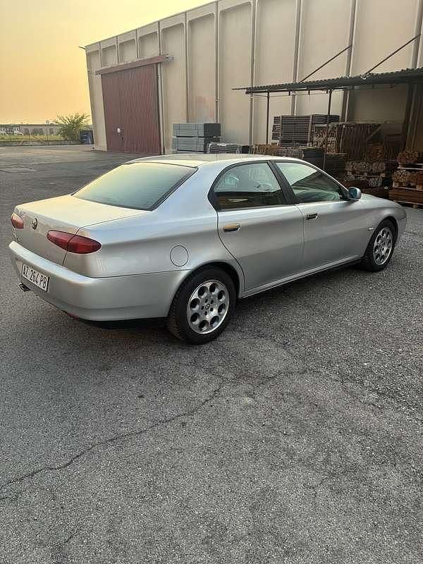 Usata Alfa Romeo 166 205 CV (150 kW) 1998 Berlina