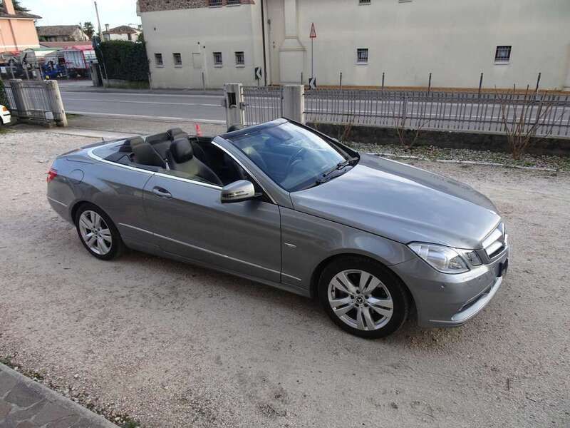 Grigio Usata 2010 Mercedes E350 Avantgarde Cabrio | 11.900 € (Ottimo prezzo) - Immagine 1/4