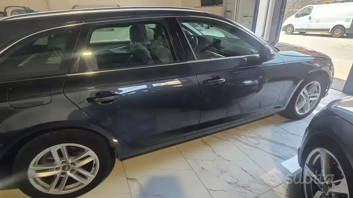 Usata Audi A4 Sport 190 CV (139 kW) 2017 Grigio Station wagon