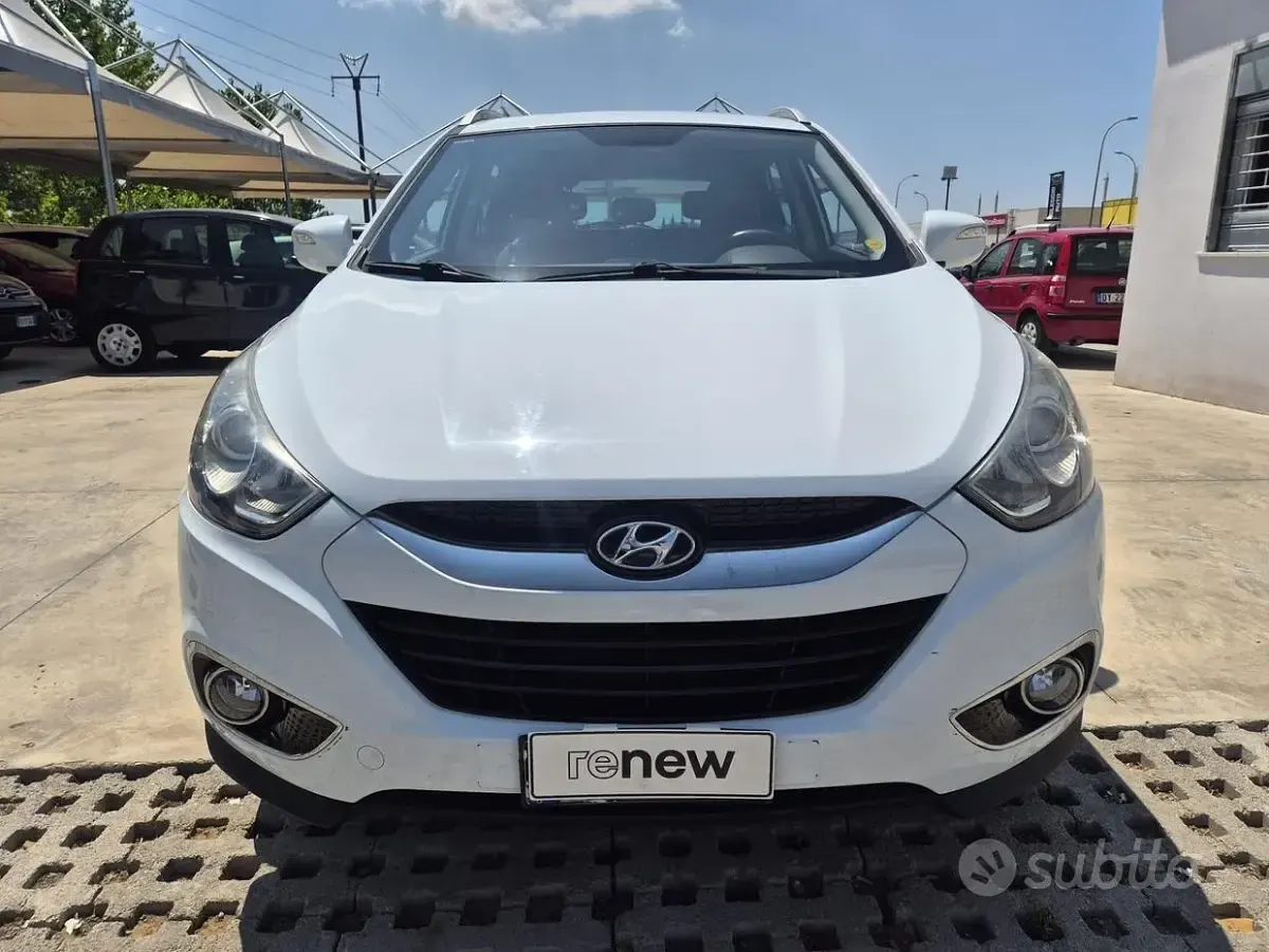 Usata Hyundai ix35 Comfort 136 CV (100 kW) 2010 Bianco SUV