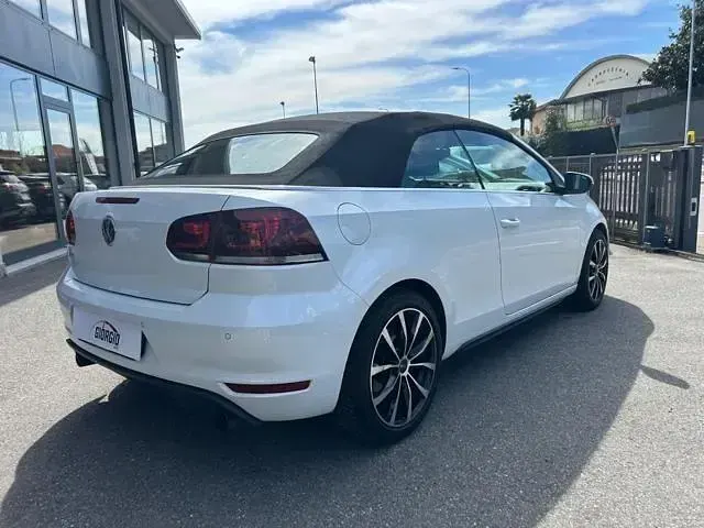 Usata VW Golf VII GTI 210 CV (154 kW) 2015 Bianco Cabrio