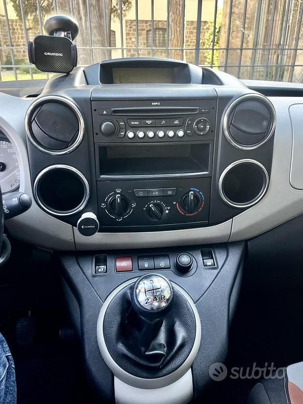 Usata Peugeot Partner Tepee Style 115 CV (84 kW) 2015 Bianco Monovolume