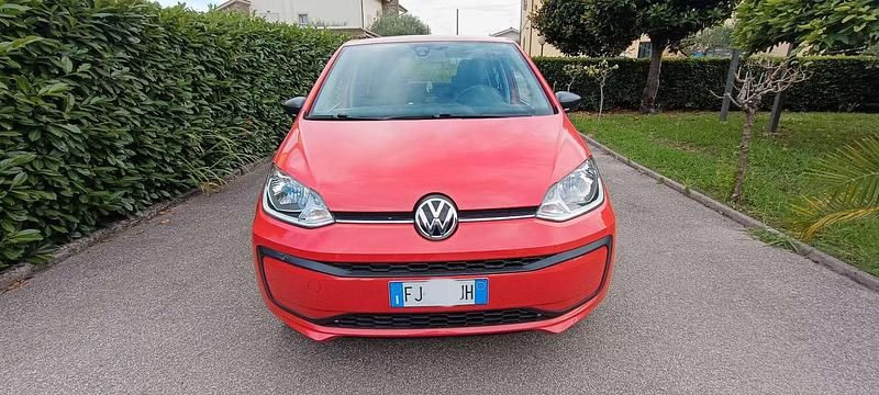 Usata VW up! Move 60 CV (44 kW) 2017 Utilitaria