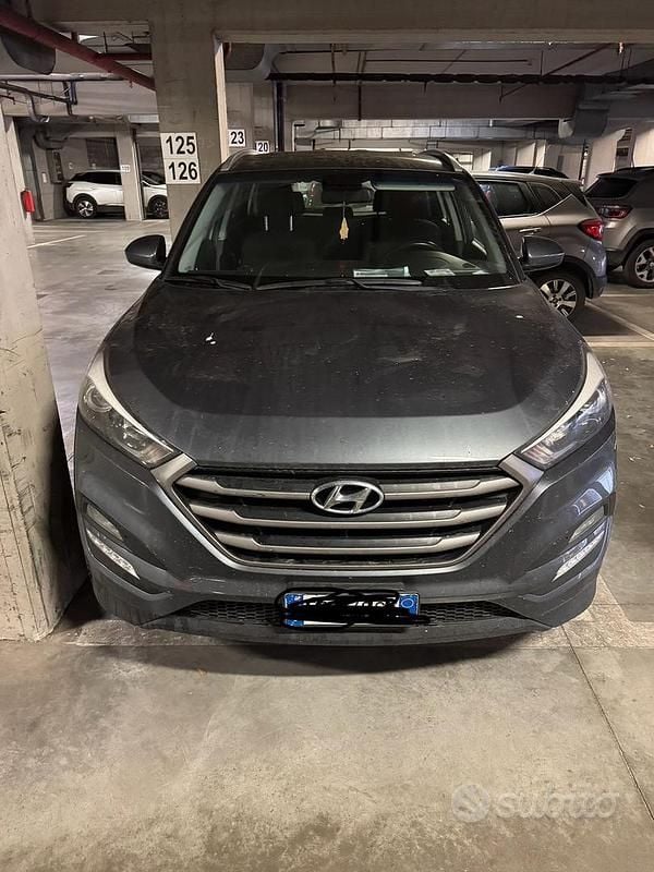 Usata Hyundai Tucson 116 CV (85 kW) 2018 Grigio SUV
