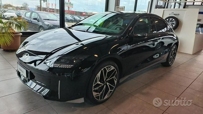 Usata Hyundai Ioniq 6 80 kW (110 CV) 2023 Nero Berlina