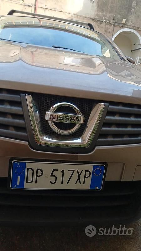 Usata Nissan Qashqai 106 CV (77 kW) 2008 Marrone SUV