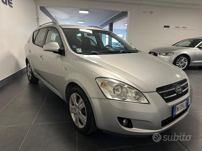 Usata Kia Ceed 116 CV (85 kW) 2008 Grigio Utilitaria