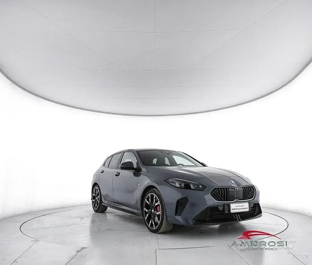 Usata BMW 118 M Sport 150 CV (110 kW) 2025 Nero Utilitaria