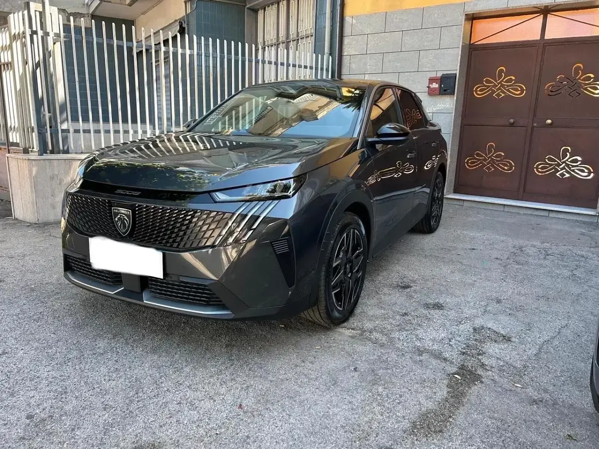 Nuova Peugeot 3008 Allure 135 CV (99 kW) 2026 Grigio SUV