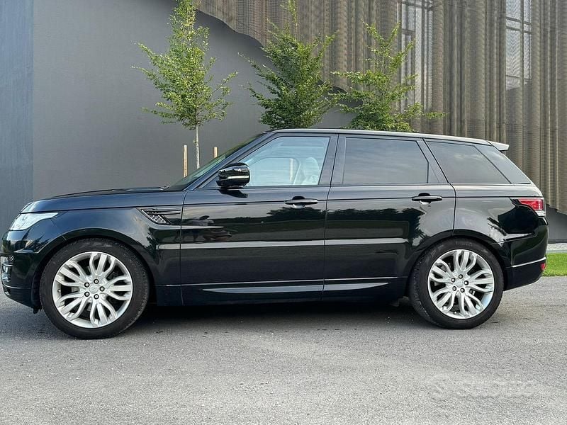 Usata Land Rover Range Rover 250 CV (183 kW) 2015 Nero SUV