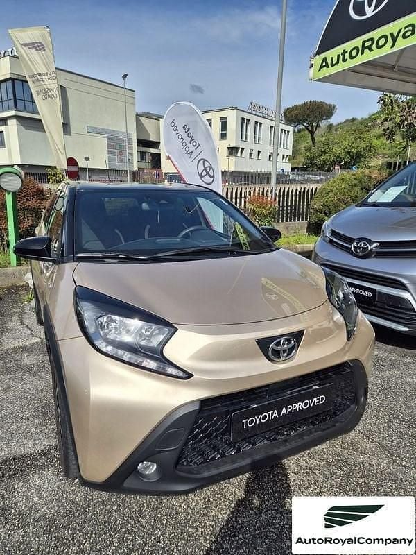 Usata Toyota Aygo X Lounge 72 CV (52 kW) 2023 Other SUV