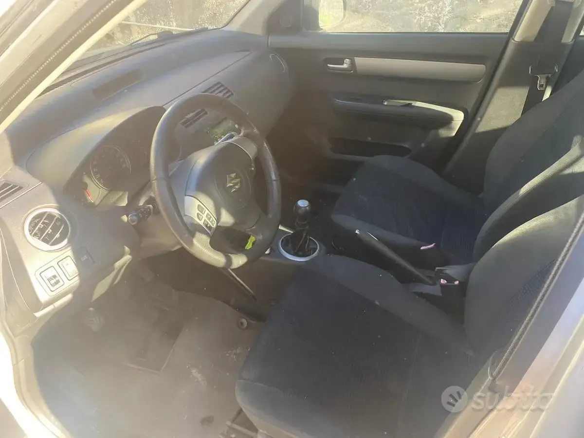 Usata Suzuki Swift 75 CV (55 kW) 2008 Utilitaria
