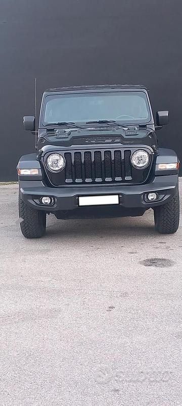 Usata Jeep Wrangler Sport 2020 Nero SUV