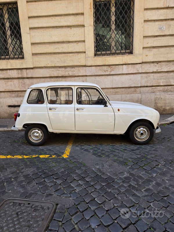 Usata Renault R4 33 CV (24 kW) 1989 Bianco Utilitaria