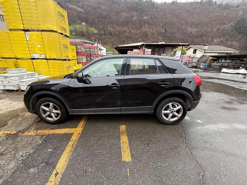 Usata Audi Q2 Business 116 CV (85 kW) 2020 Nero SUV