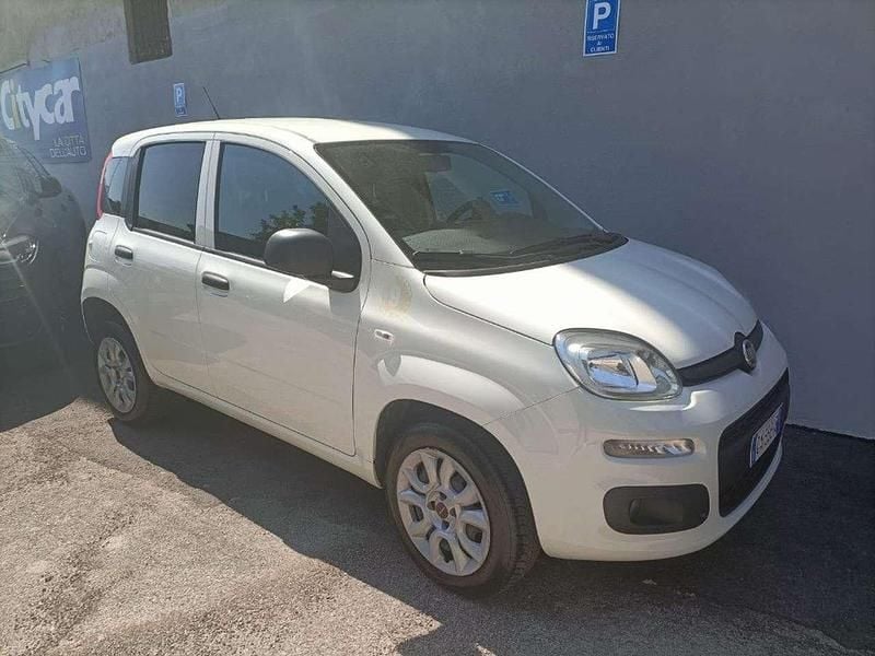Bianco pastello Usata 2020 Fiat Panda Pop Furgone | 5900 € (Super prezzo) - Immagine 1/4