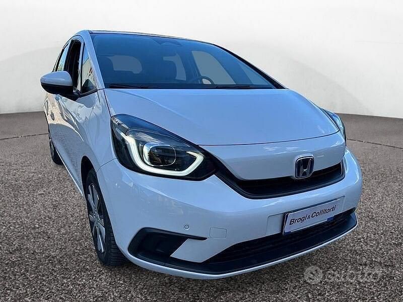 Bianco Usata 2021 Honda Jazz Elegance Utilitaria | 17.800 € (Buon prezzo) - Immagine 1/4