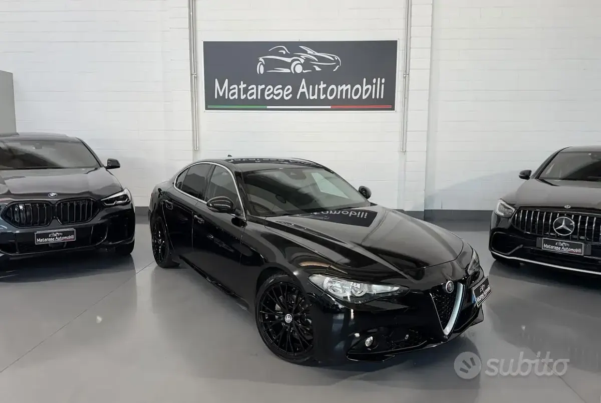 Usata Alfa Romeo Giulia 150 CV (110 kW) 2017 Nero Berlina