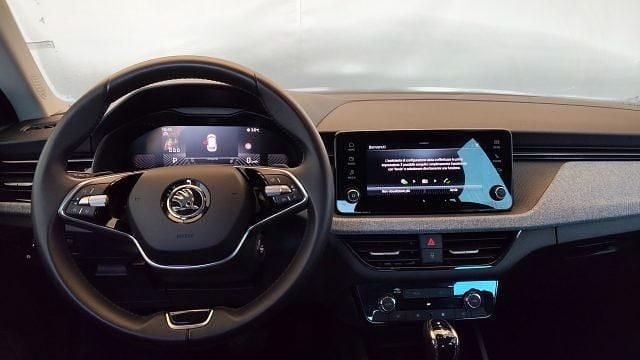 Bianco Usata 2024 Skoda Kamiq Selection SUV | 19.550 € (Super prezzo) - Immagine 1/4