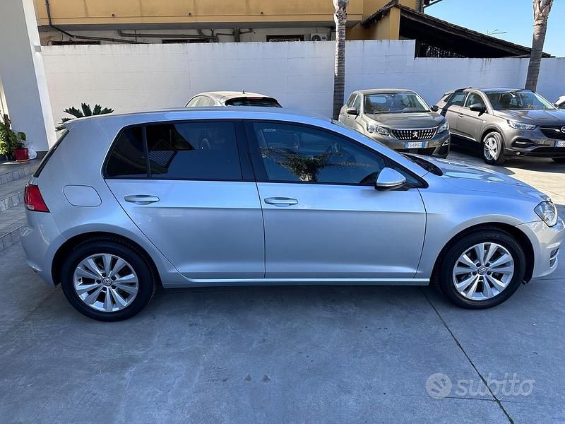 Usata VW Golf VII Executive 110 CV (80 kW) 2016 Grigio Berlina