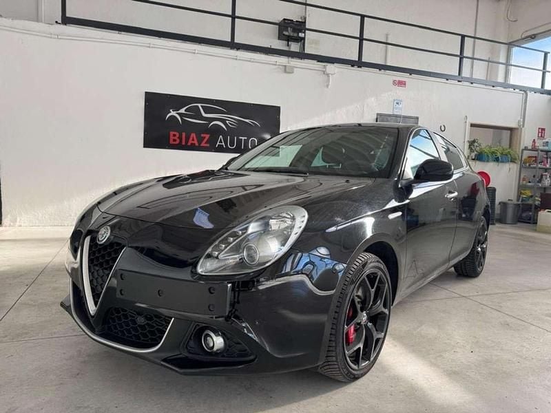 Nero Usata 2020 Alfa Romeo Giulietta Super Tre volumi | 14.900 € (Buon prezzo) - Immagine 1/4